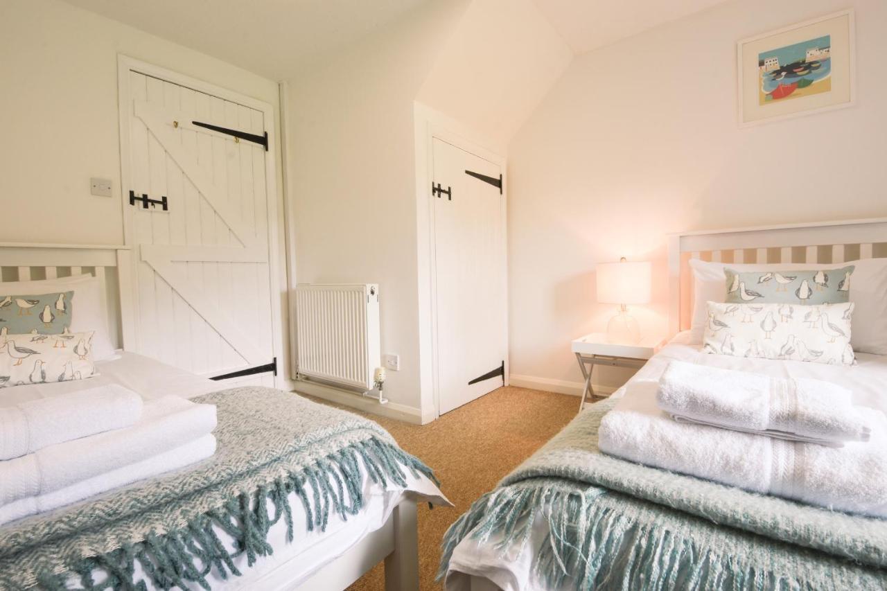 Lily Cottage Looe Buitenkant foto